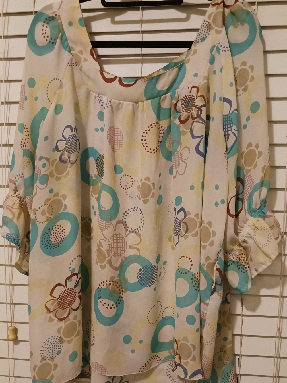 Cream Floral & Teal Scoop-Neck Puff Sleeve Tunic